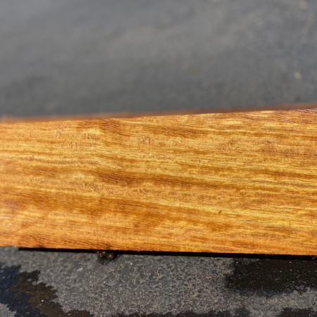 Special Assorted 30 BF lumber California exotic hardwoods special combo of Swamp Ash 8/4"x5"-9"x72" (20BF) | Iroko 1"x 5” -8” x 72"(10BF) Lumber with free shipping Dimension: Swamp Ash : 8/4" x 5"-9" x72" : 20 Board feet                   Iroko: 4/4" x 5"-8"x 72": 10 Board feet :  Total: 30 Board feet          Free shipping and quality guarantee Special combo pack  Kiln-dried  and ready to use  All images represented in this listing are real | 100 % Satisfaction Assorted Finest quality.