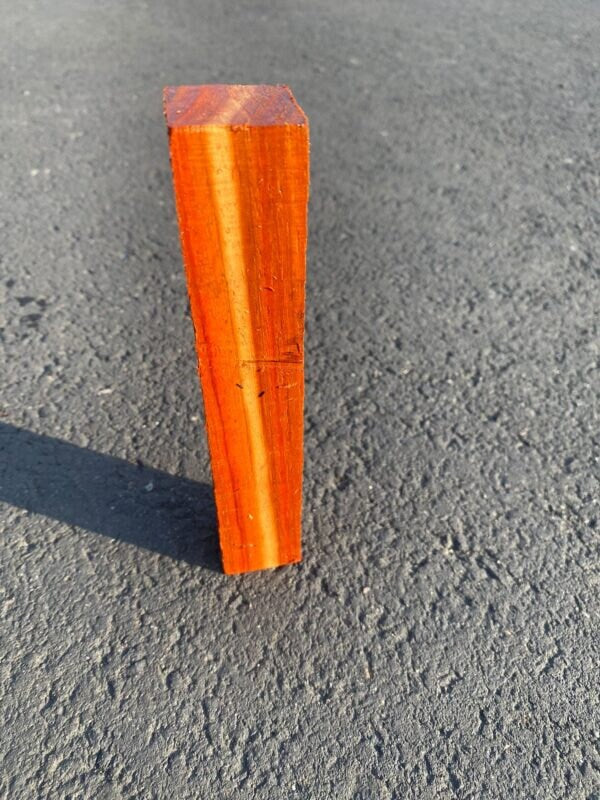 Paquete de 8 piezas de maderas exóticas de California para bolígrafos de 2,5 x 2,5 x 15 cm | #Palisandro boliviano #Iroko #Padauk veteado en mármol #Ovangkol rizado